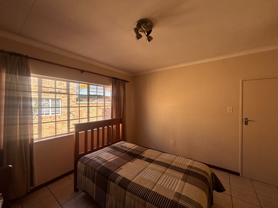 2 Bedroom Property for Sale in Dassie Rand North West